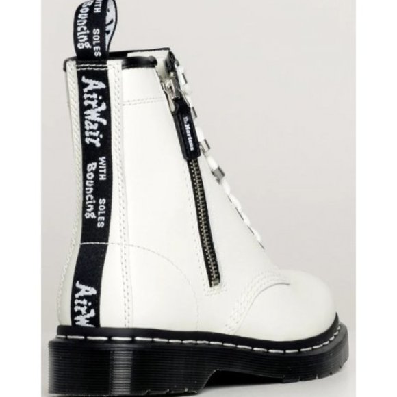 Dr. Martens new in box White size women's 5 - Picture 3 of 10